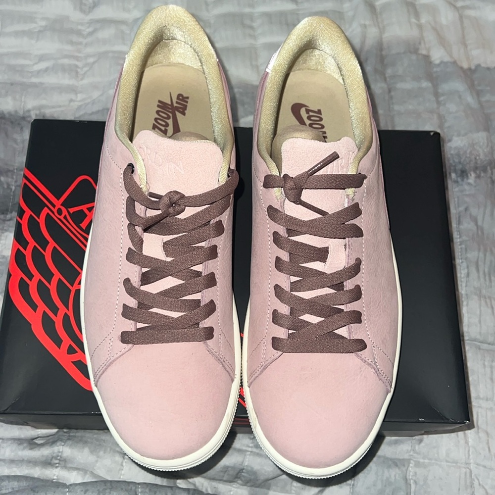 EUC Nike Air Jordan 1 Centre Court Pink Oxford Sneakers DO7444-621 Men’s Size 10